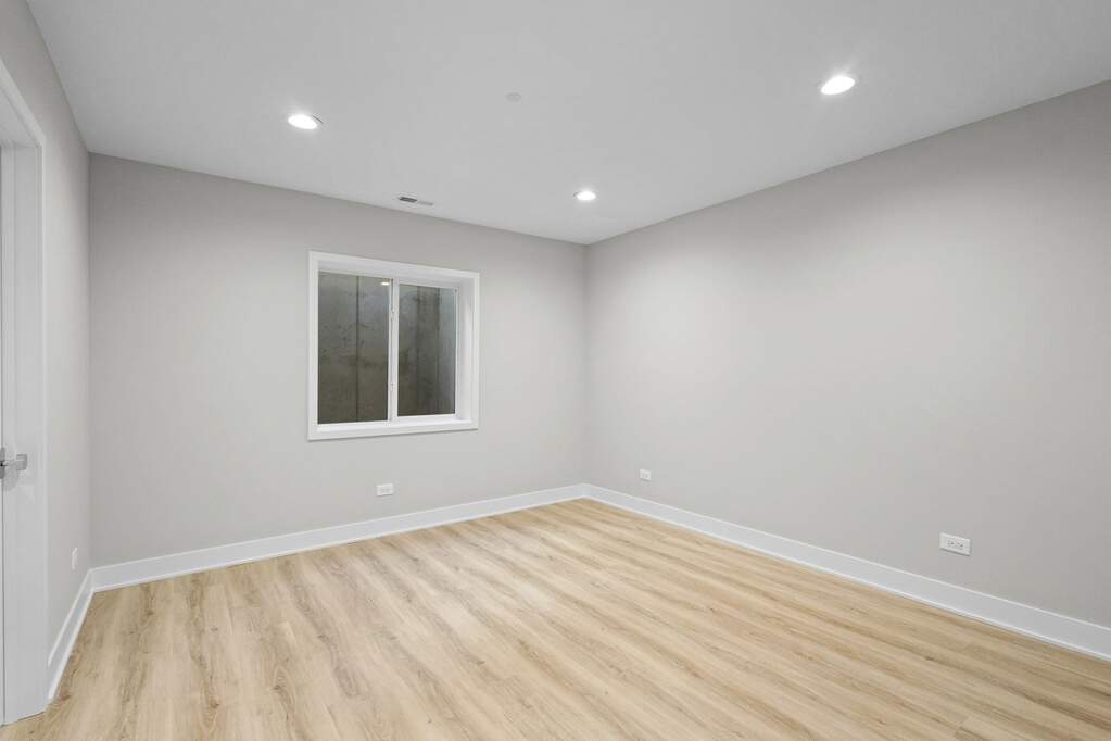 Secondary bedroom 6